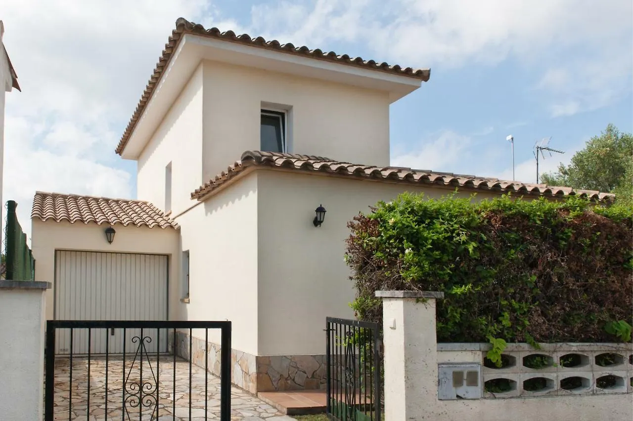 Lluna L' Escala Villa